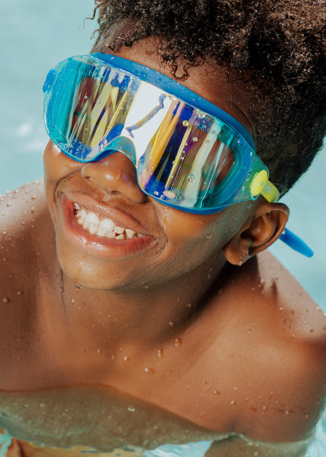 swimming goggles review Bling2o Hologram Swim Goggles Polar Stream